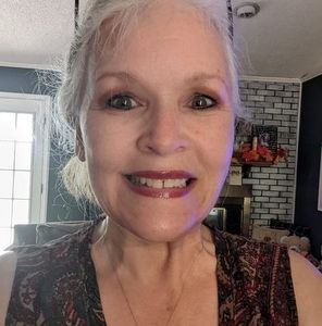 Meet your Posher, Wendy